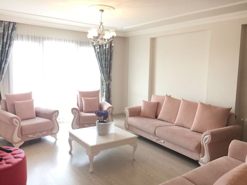 Ottoman Residence 33/51