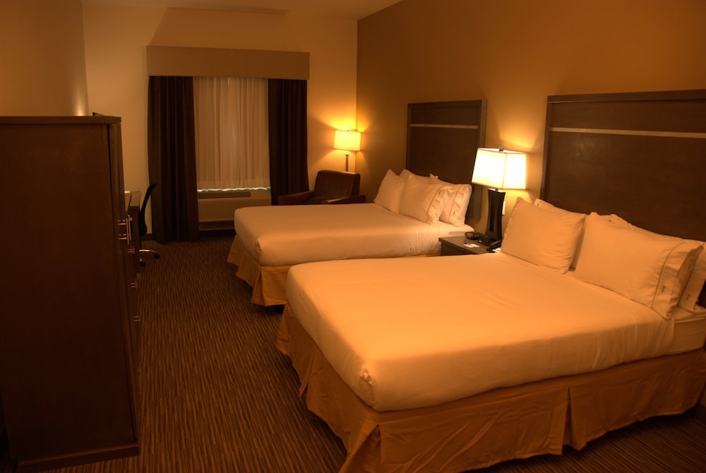 Holiday Inn And Suites Globe 16/55