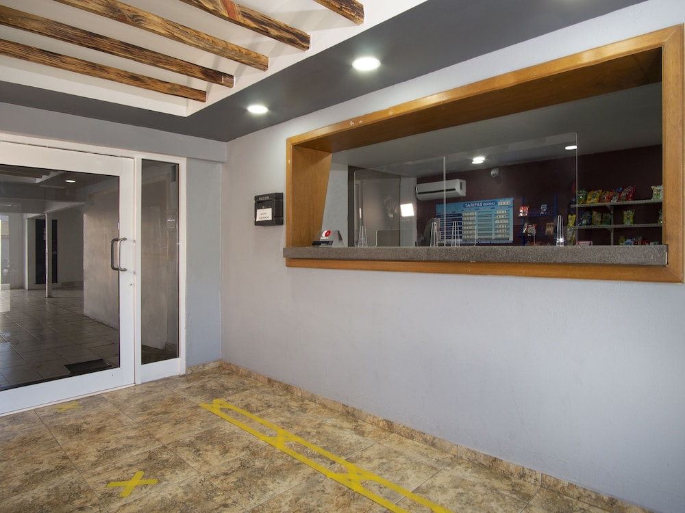 CAPITAL O Hotel Rose, Ensenada 2/48