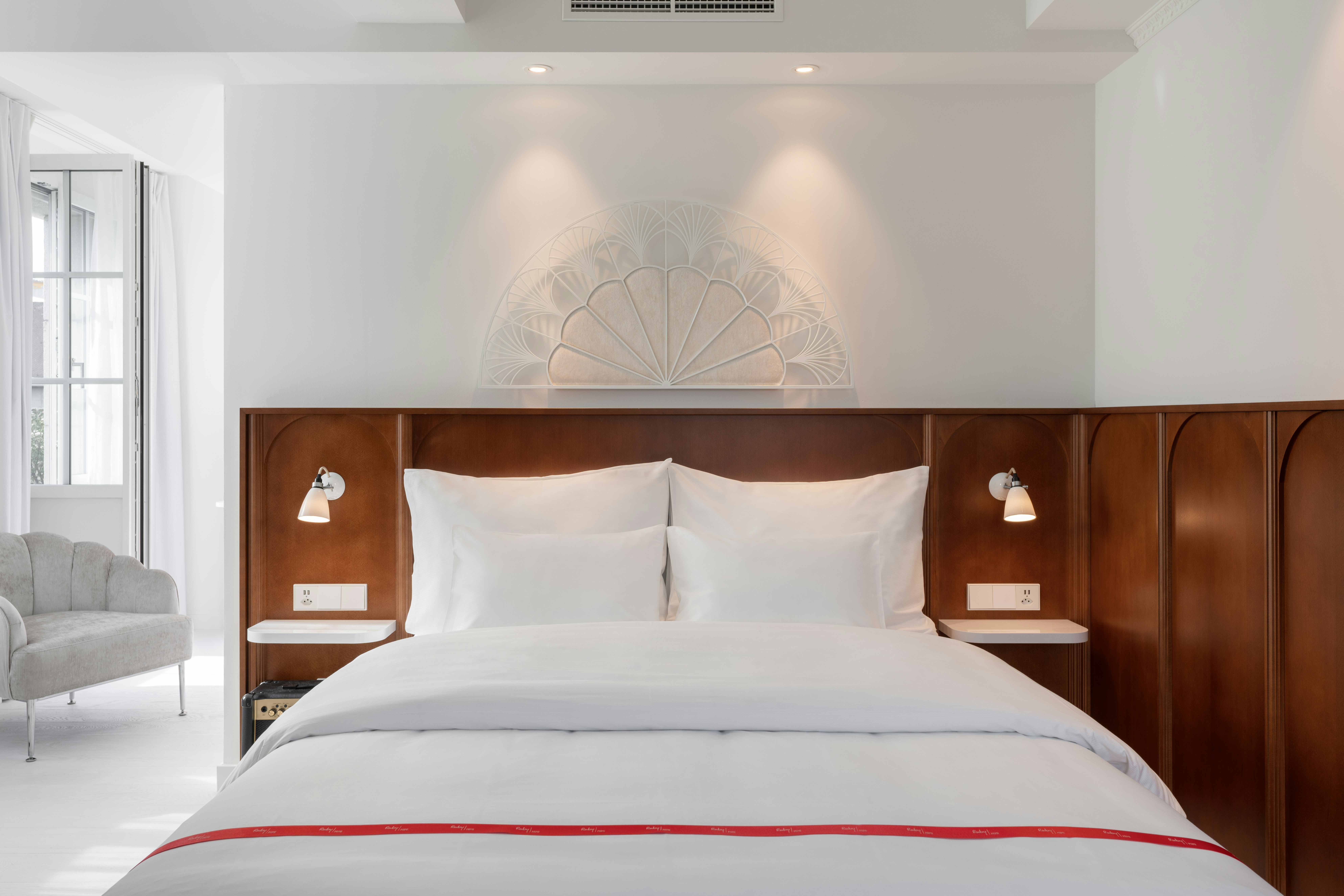 Ruby Mimi Hotel Zurich 20/50