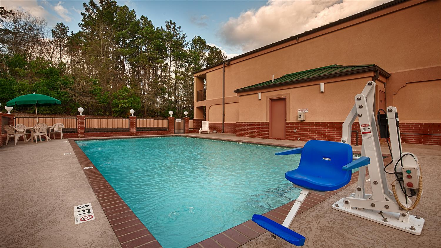 Best Western Inn Of Nacogdoches 16/31