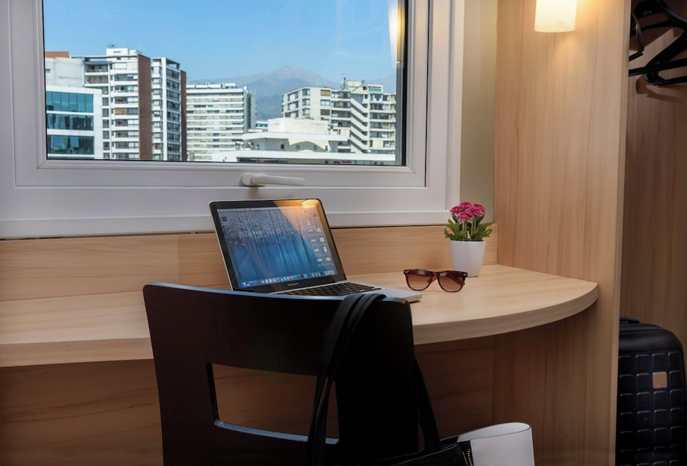 Hotel Ibis Santiago Providencia 42/50