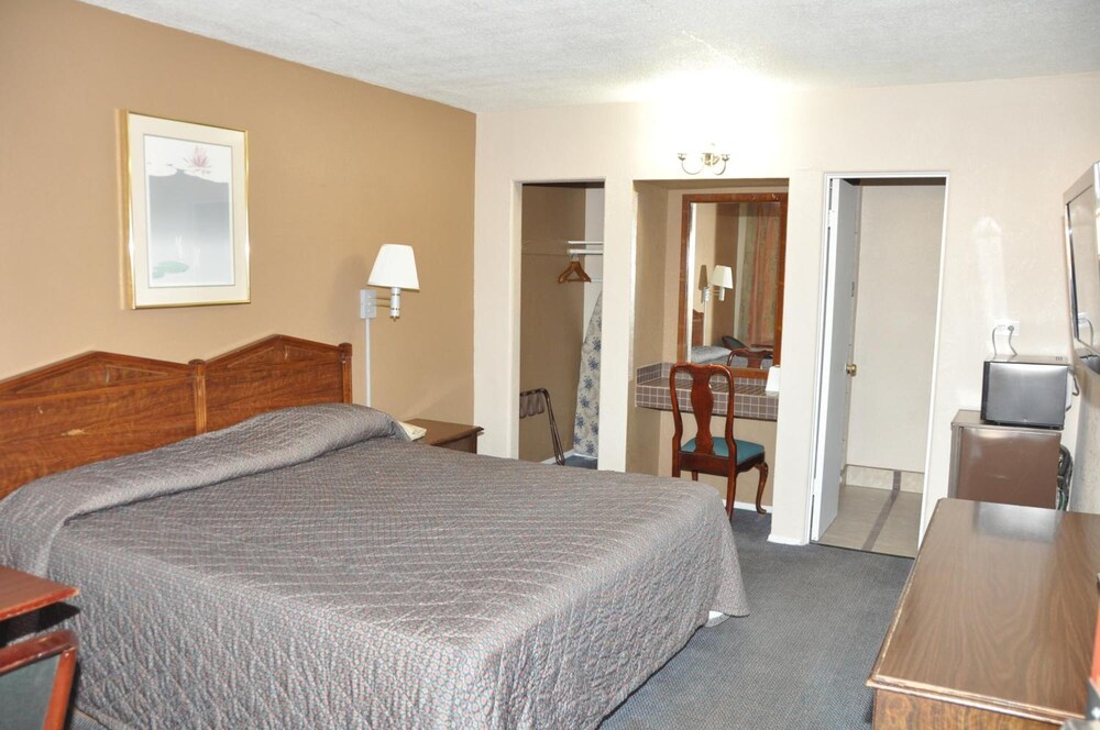 Budget Inn 16/38