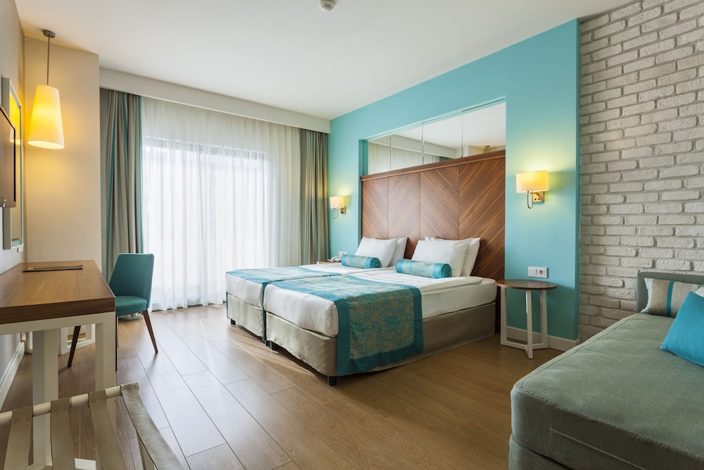 Terrace Elite Resort Hotel 9/41
