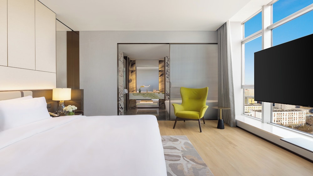 1 Bedroom, Suite, Single Bed, Dining Area, Kitchen
