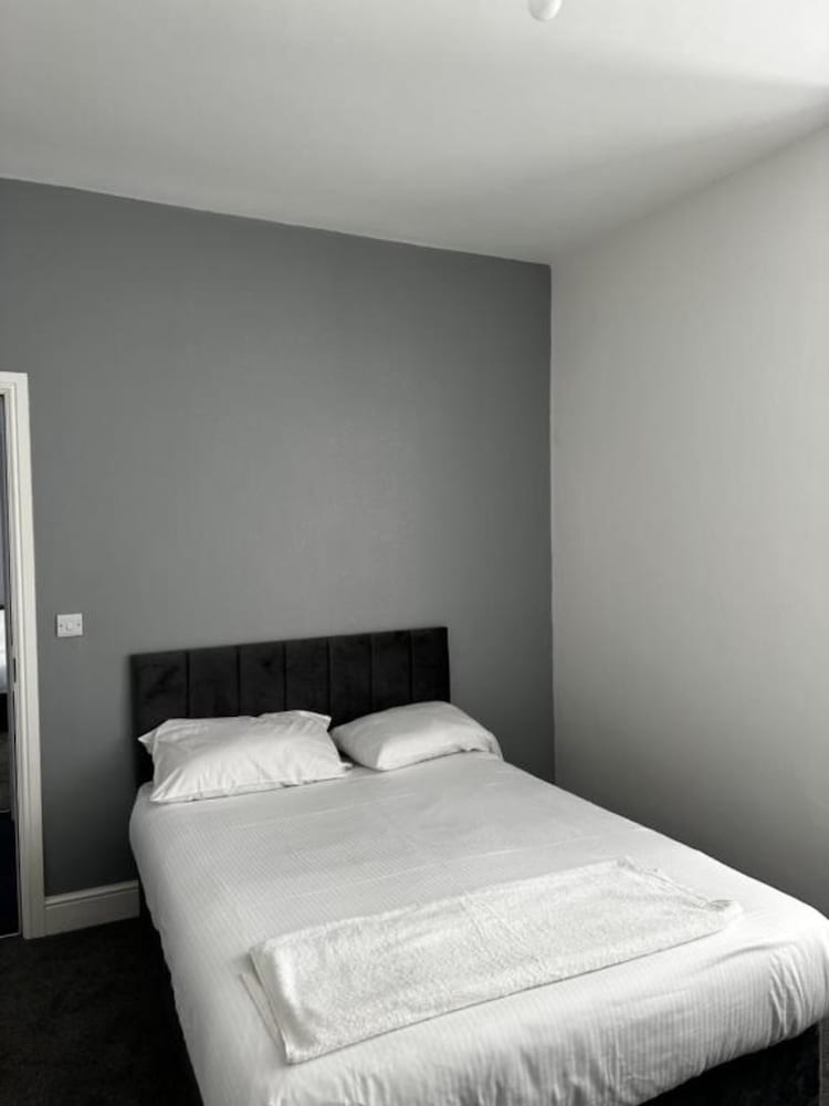 Standard, Double Bed