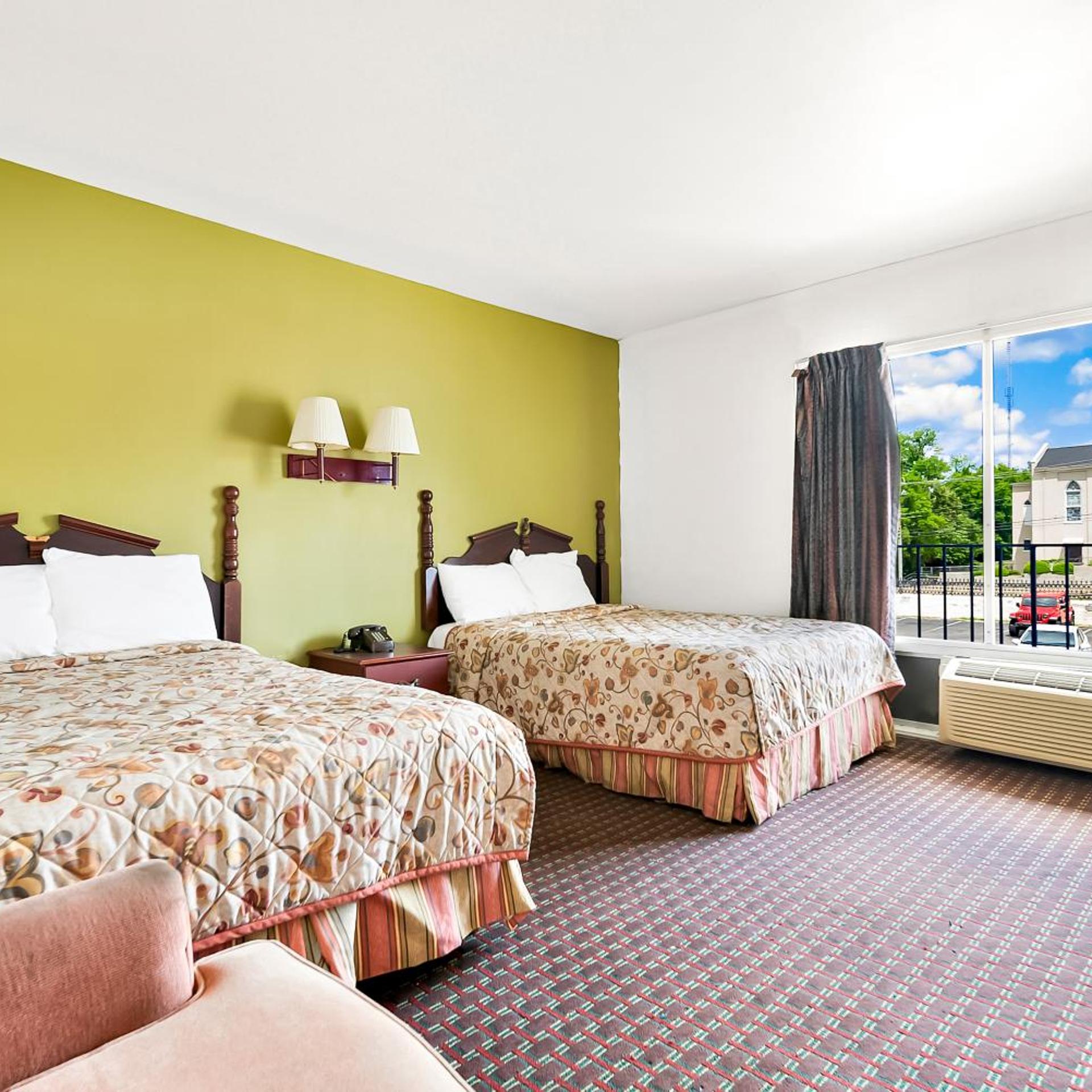 Capitol Inn and Suites 15/32