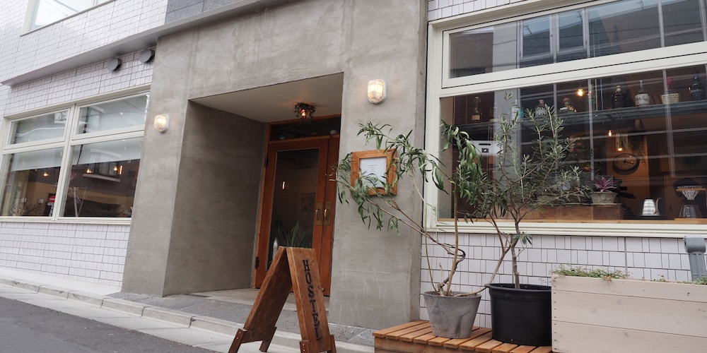 Almond Hostel & Cafe Shibuya 3/41
