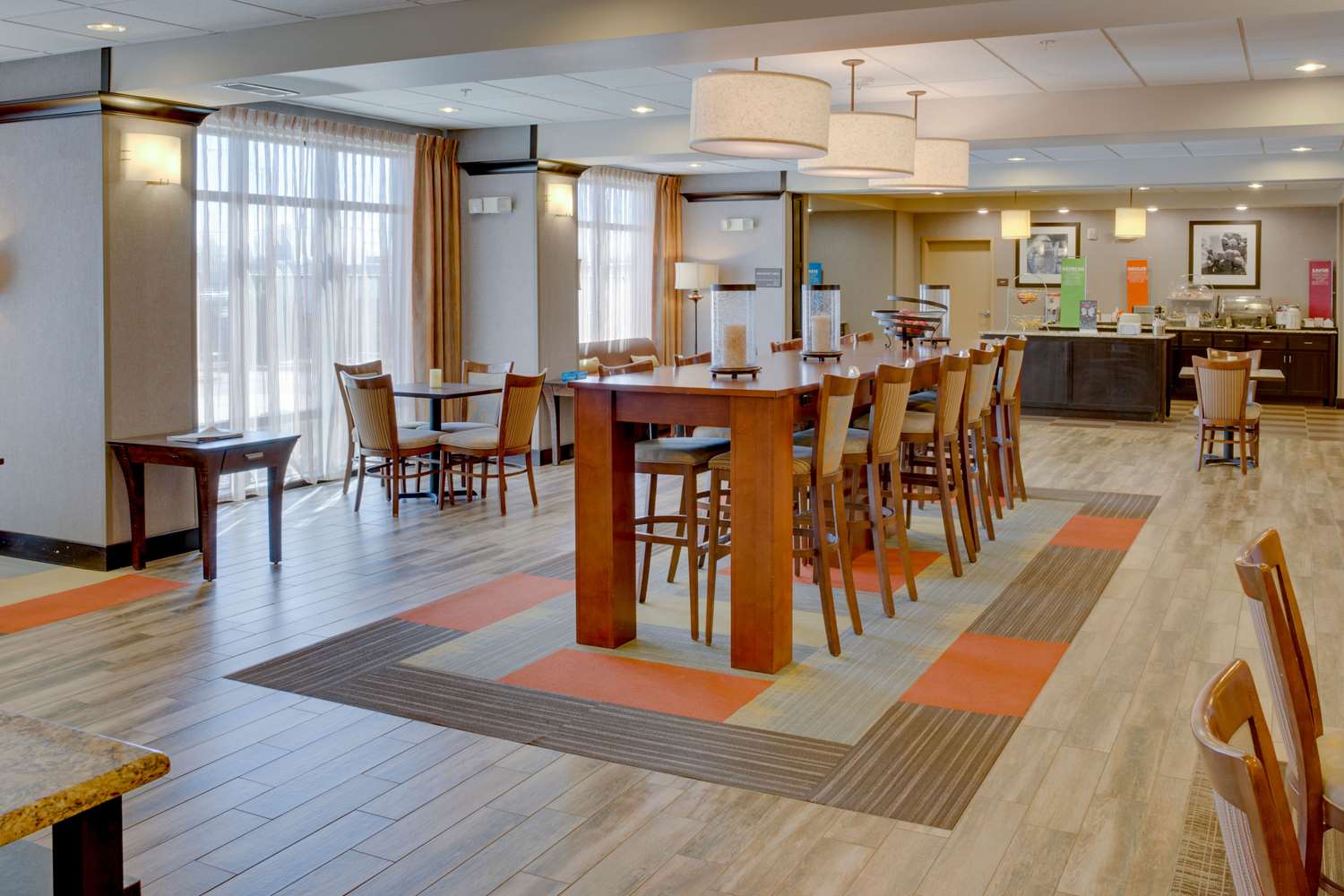 restaurant cafeteria