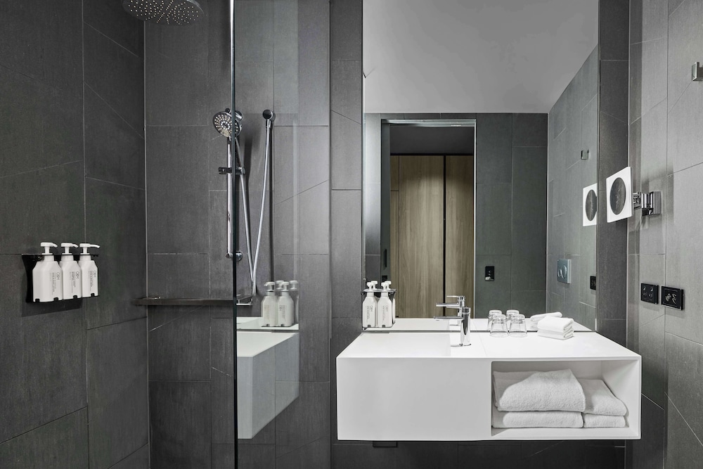 جناح بسرير كينج بإطلالة على المدينة، Vibe Hotel Melbourne Docklands 3/3