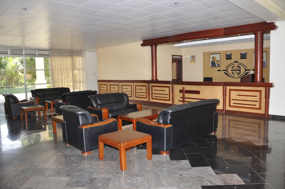 HOTEL BROVARD MASAKA 13/21