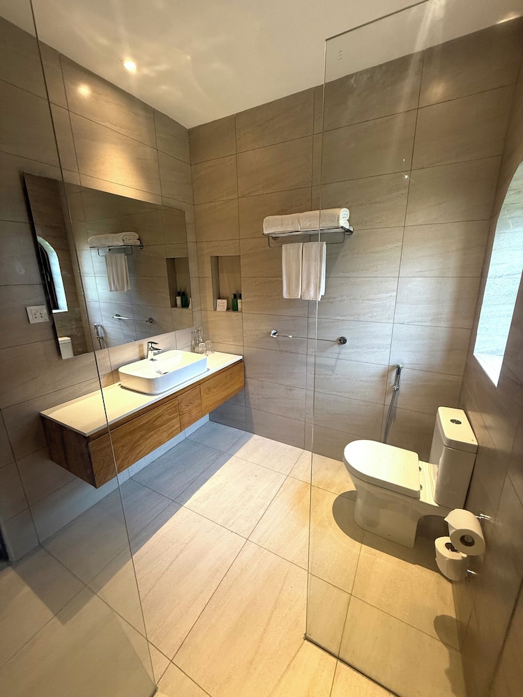 Neptune Paradise Beach Resort & Spa 47/47