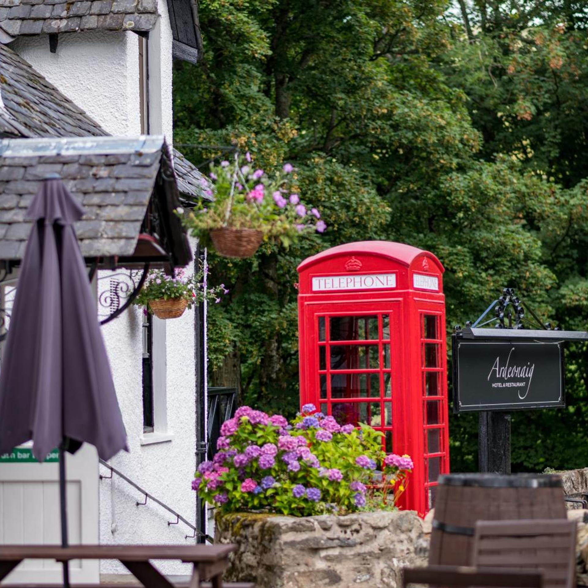 Ardeonaig Hotel 3/50