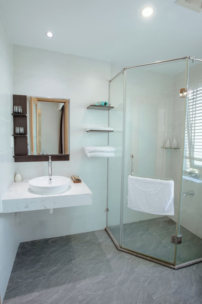 Zoneland Apartments Lahome Beach Villa 45/50