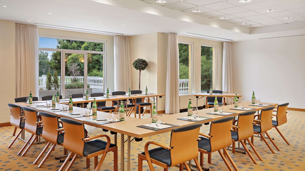 Dorint Marc Aurel Spa & Golf Resort 63/73