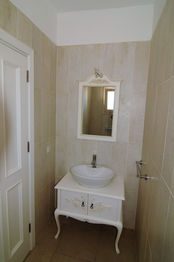 Alacati Eldoris Otel 48/50