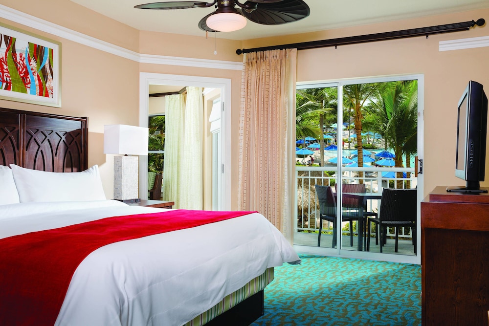 Marriotts Aruba Surf Club 25/68