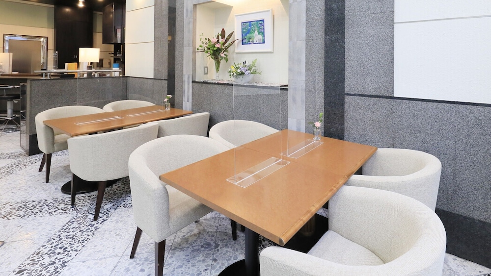 Atsugi Urban Hotel 56/71