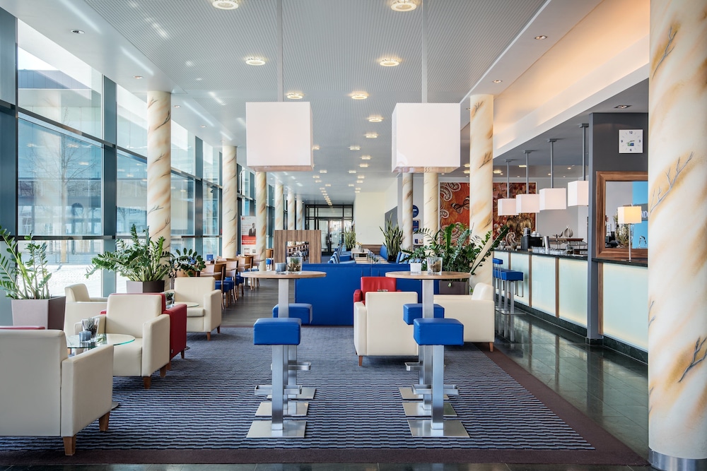HOLIDAY INN EXPRESS SINGEN 36/72