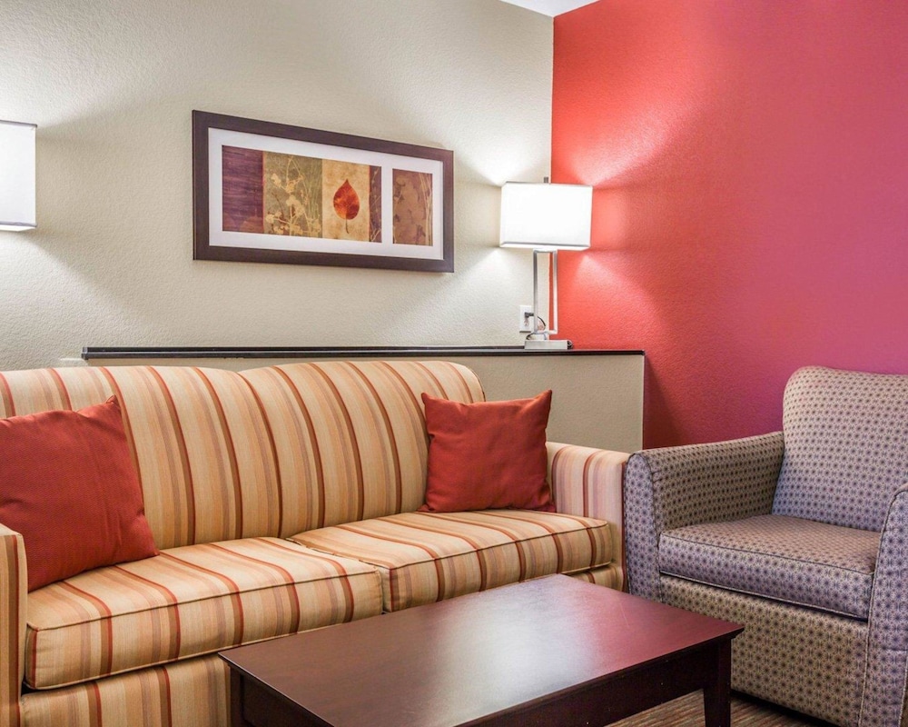 Comfort Suites Blythe, CA 29/49
