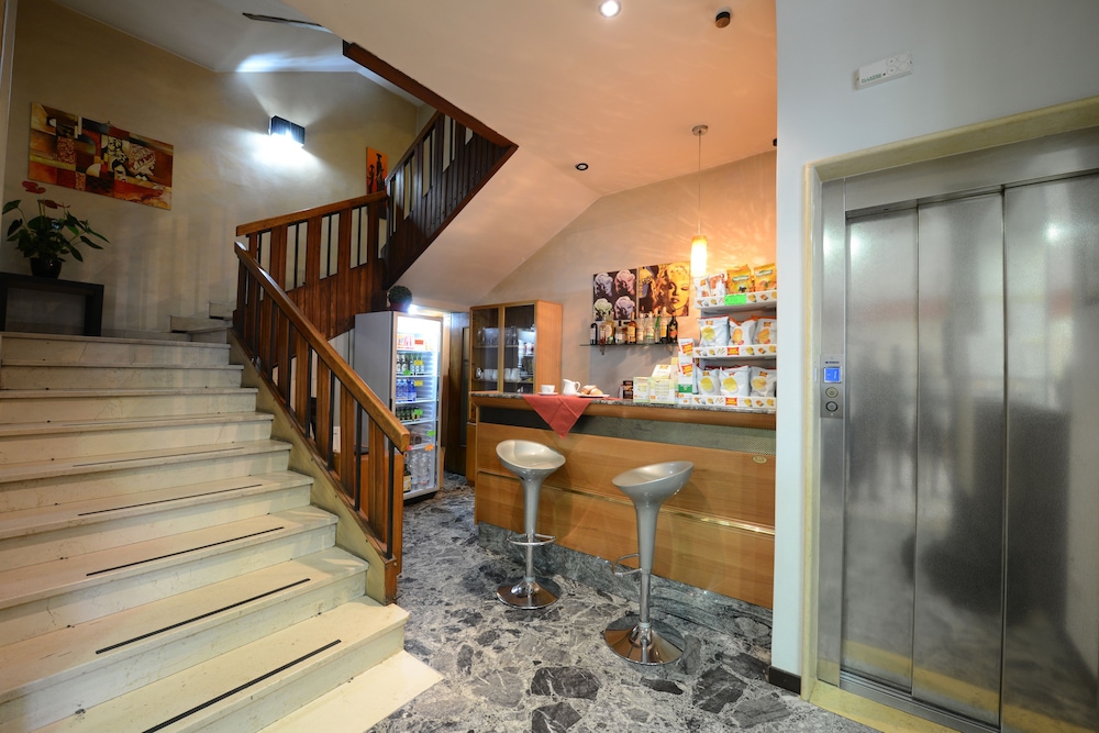 Astor Hotel Perugia 32/44
