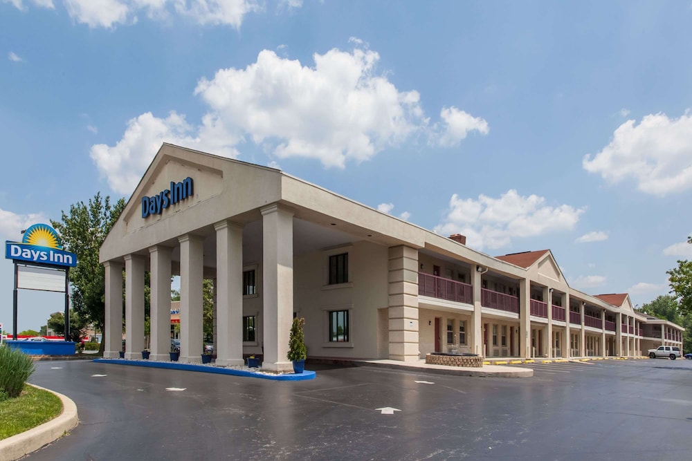 Days Inn by Wyndham Wilmington Brandywine 3/33