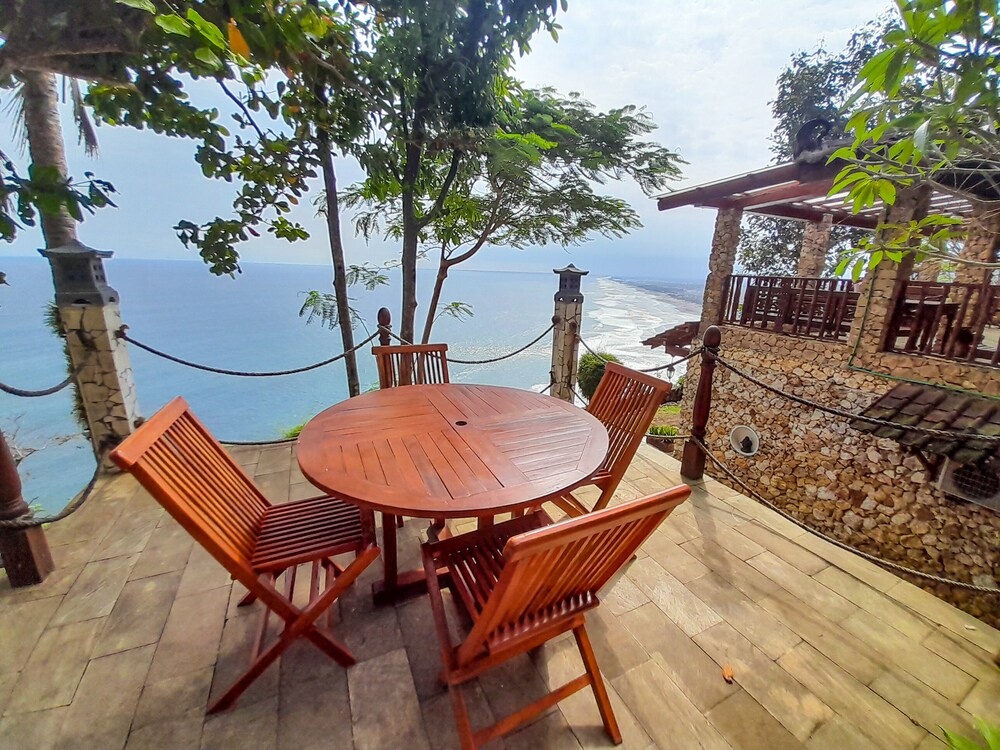 Edge Resort Yogyakarta 20/50