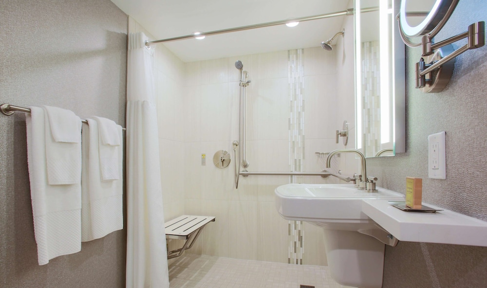 Doubletree By Hilton Chicago Alsip 12/78