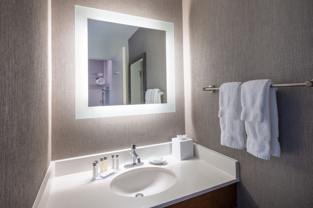 SpringHill Suites Pasadena Arcadia 46/50