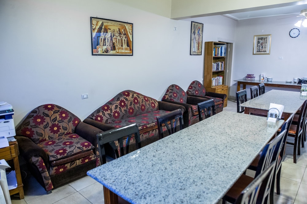 Guardian Guest House 46/69