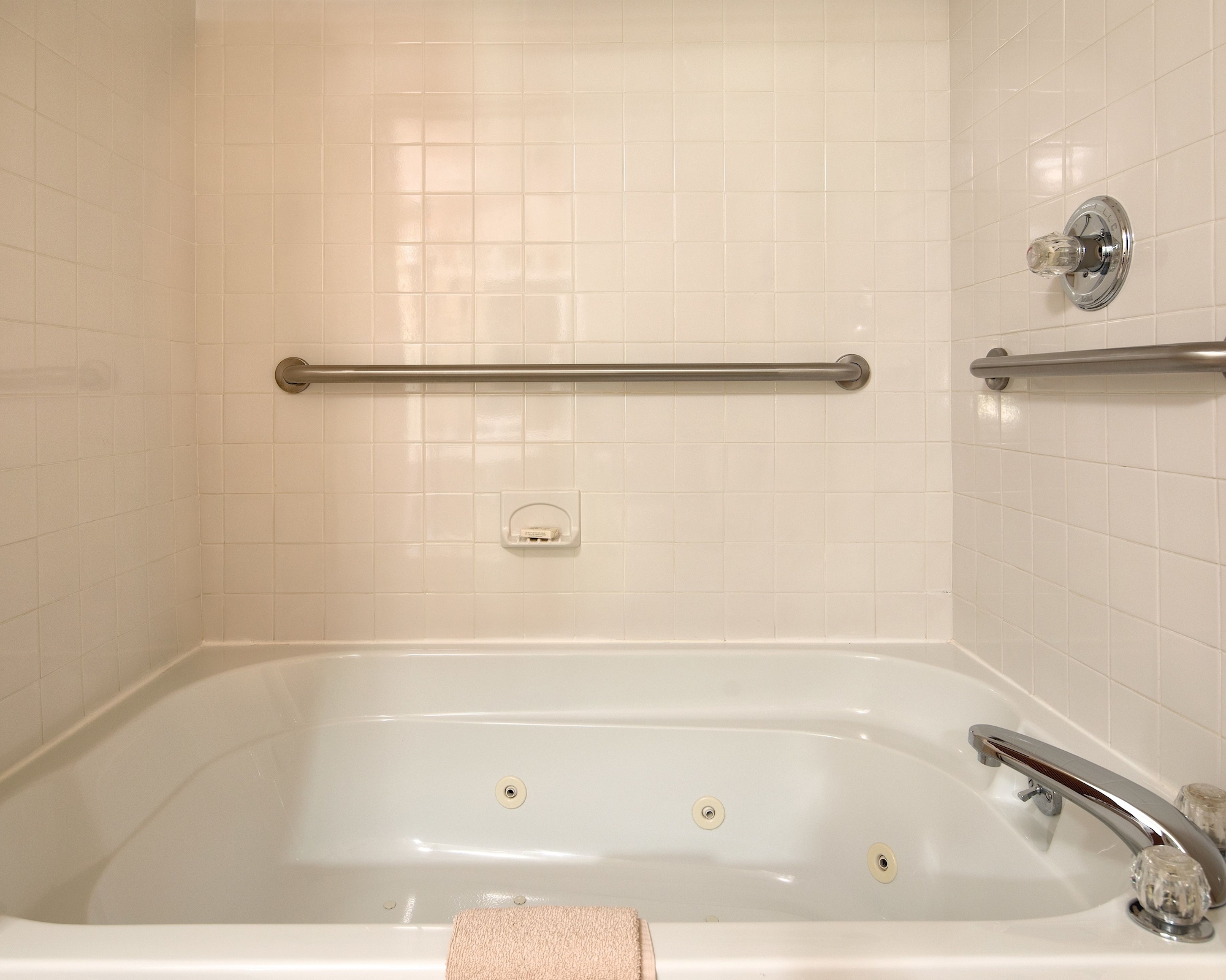 Camden, Suite, King Bed، Country Inn At Camden Rockport 2/2