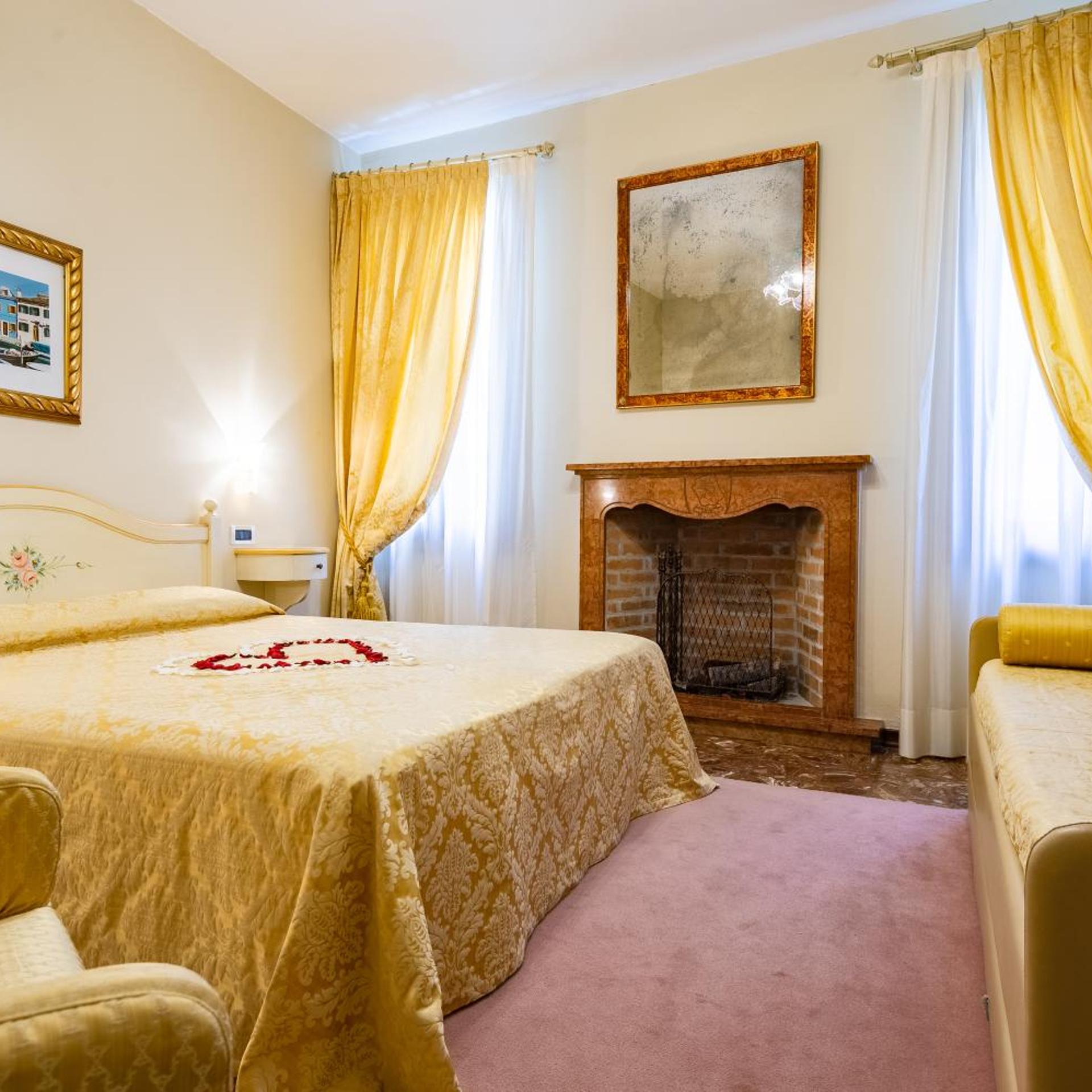Hotel Mercurio 20/56