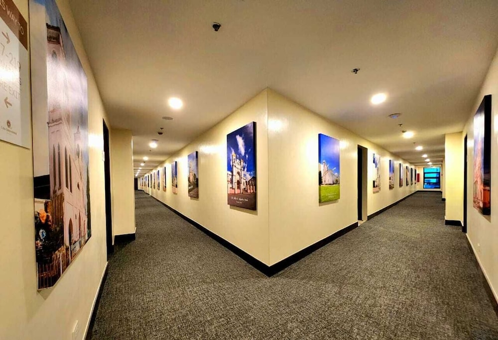 Cebu Quincentennial Hotel 7/40
