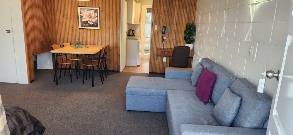 Aalton Motel 50/69