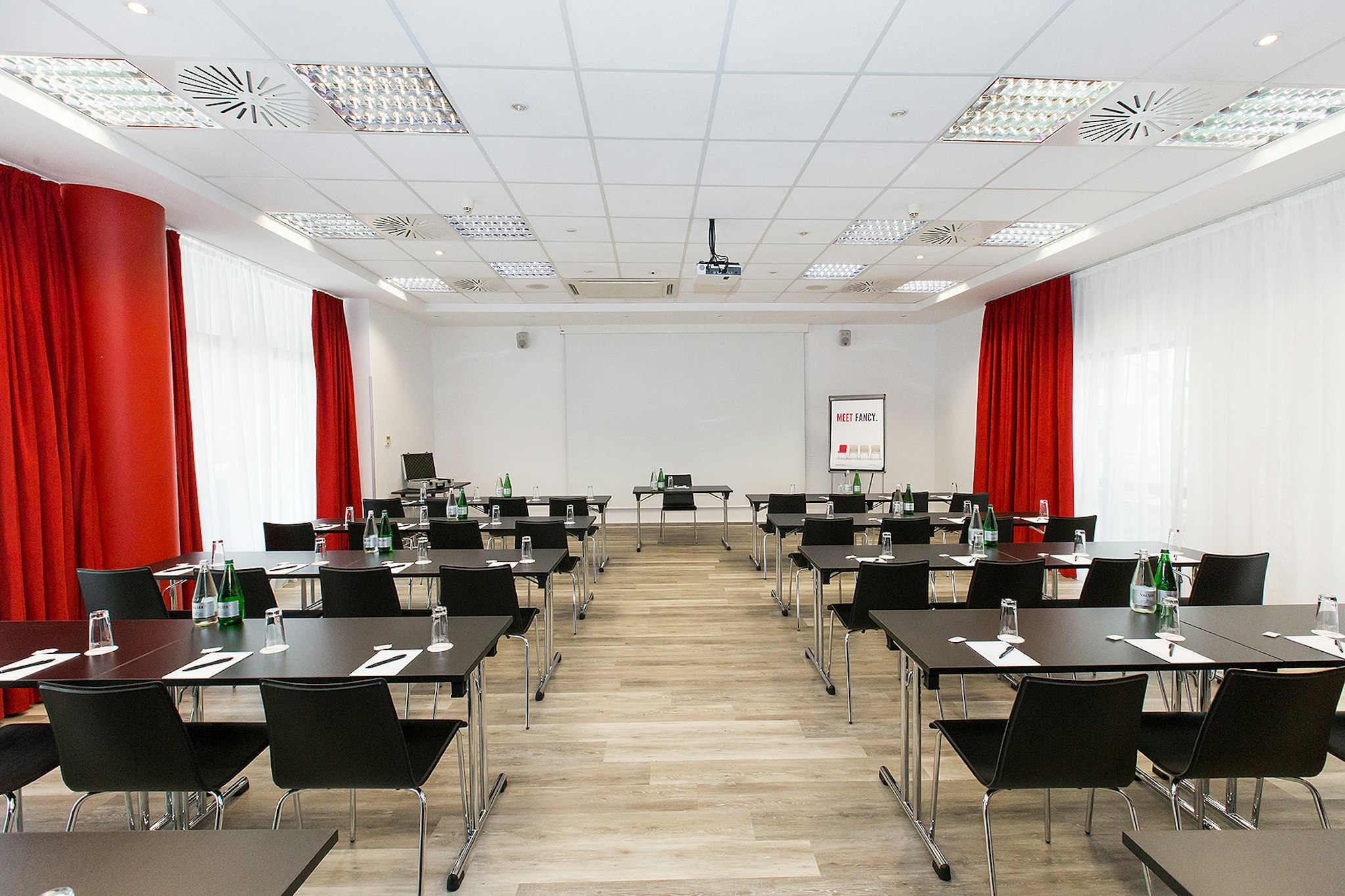 Dormero Hotel Zurich Airport 43/47