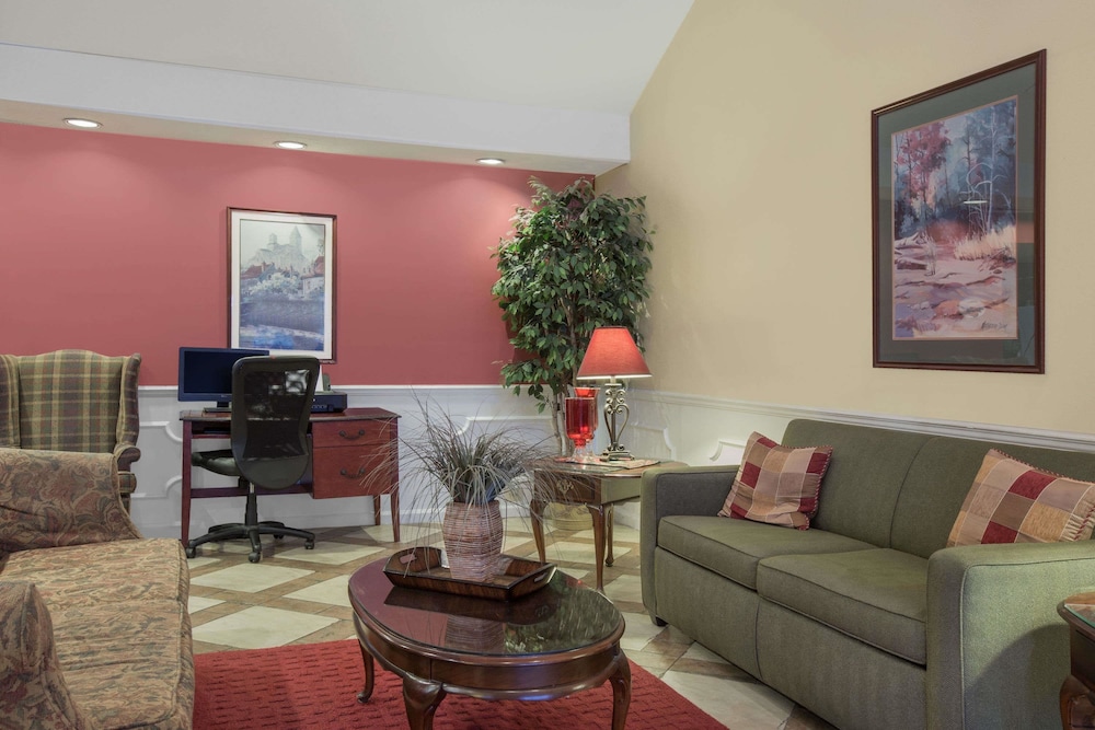 Baymont by Wyndham Tuscaloosa 21/36
