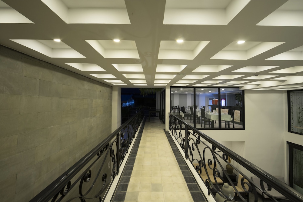 Aroma Angkor Boutique Hotel 65/71