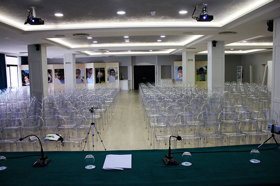 Mediterranea Hotel And Convention Center 11/28