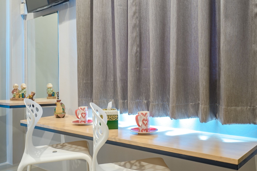 Penyos Residence 56/73