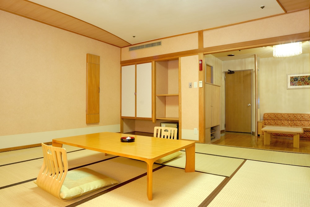 Hotel Okada 30/48