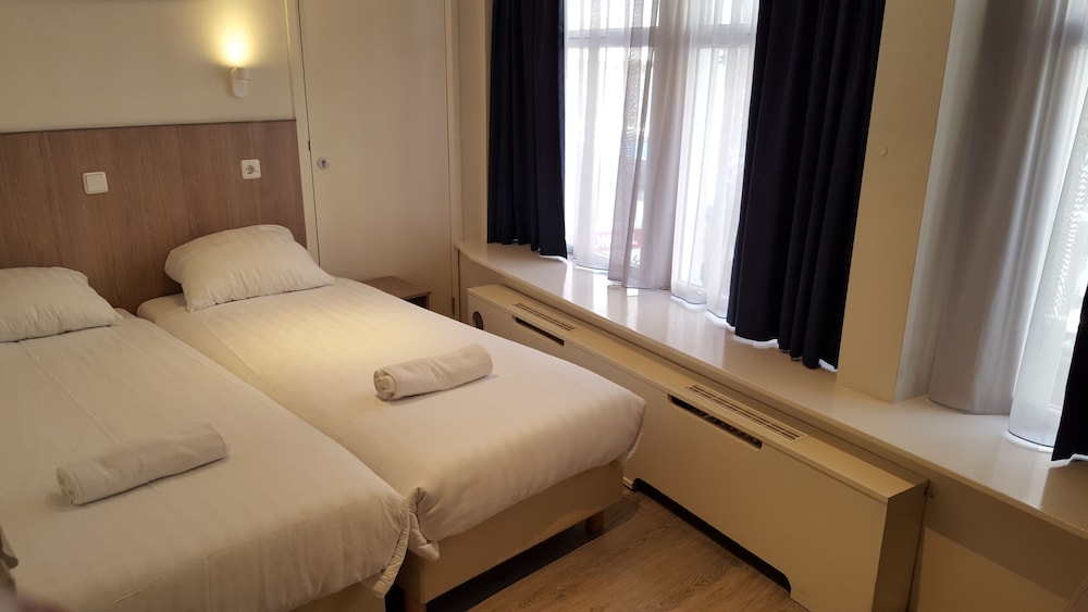 Hotel Old Quarter 40/72