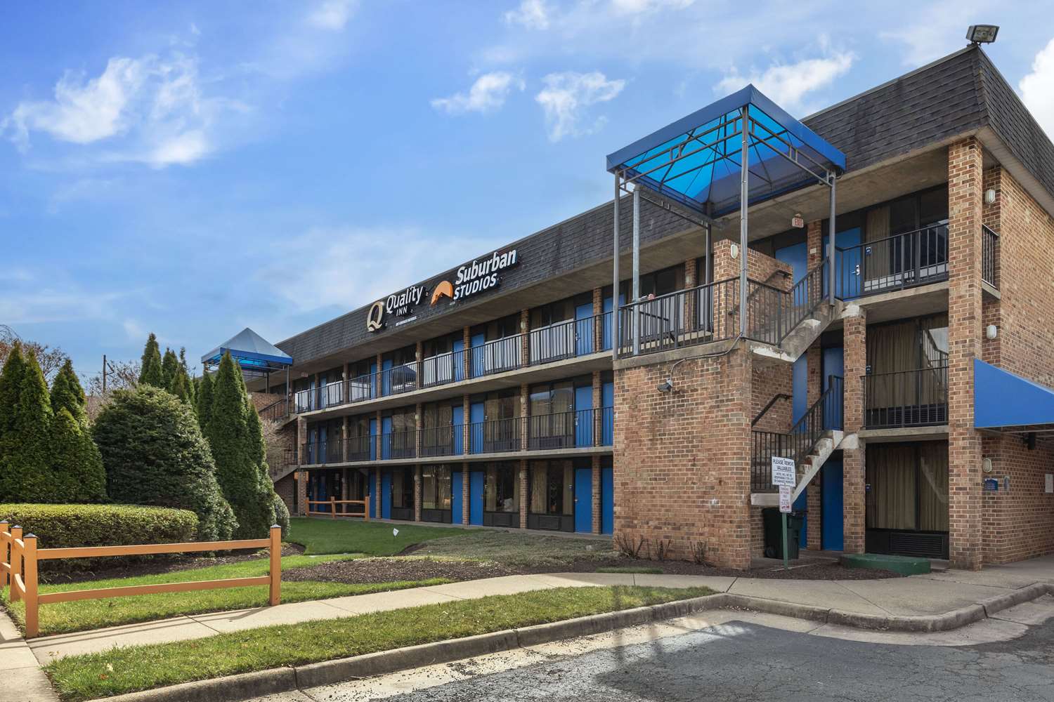Quality Inn Vienna - Tysons Corner 40/42