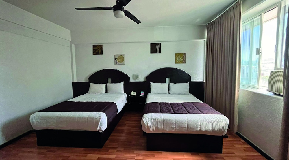 HI Hotel Impala 11/49