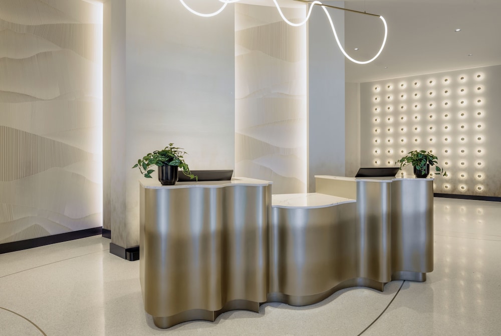 Hyatt Rosemont Near O Hare 11/64