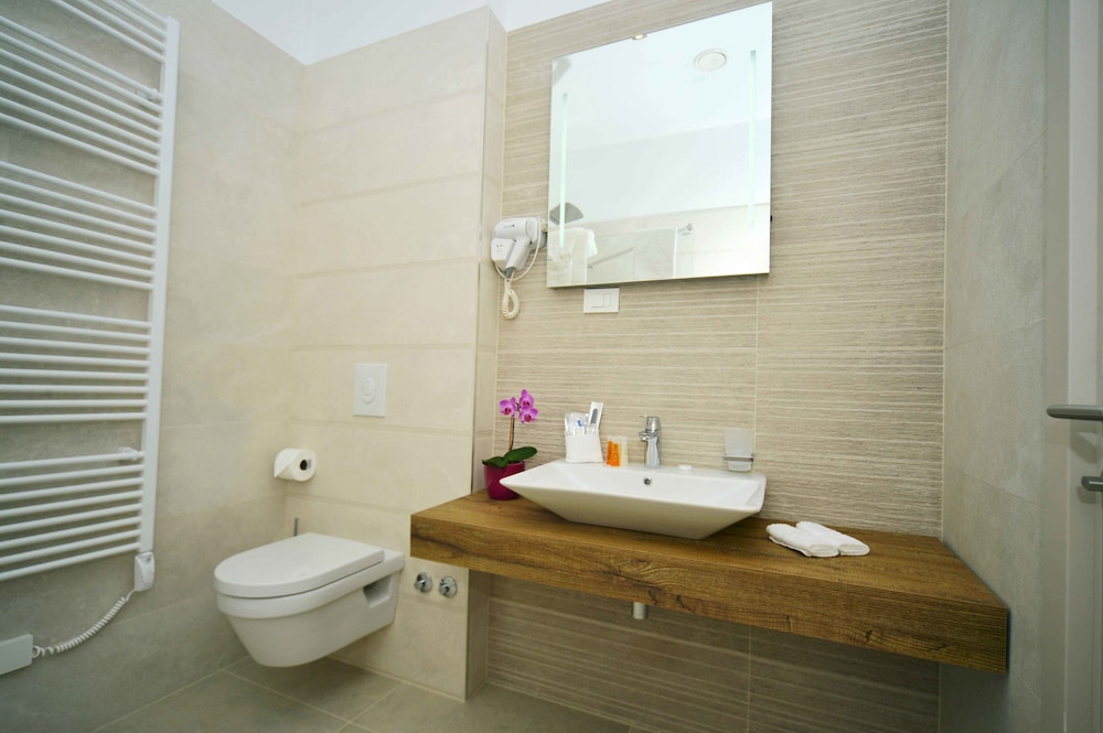 Boutique Hotel Mali Raj 37/41