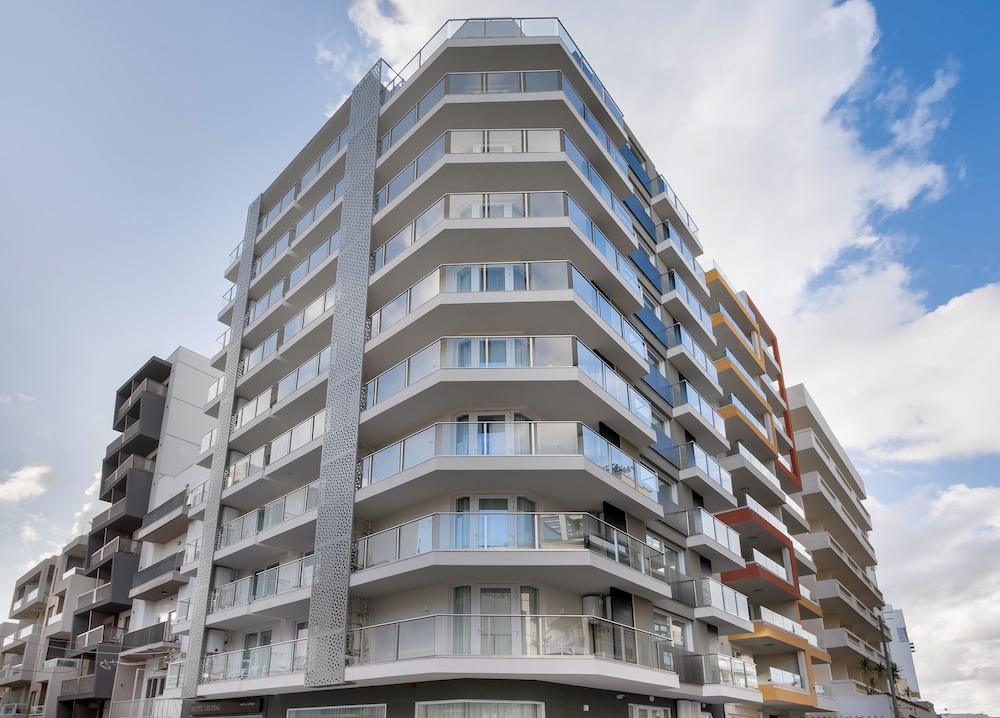 Hotel Mistral St. Julian's 4/58