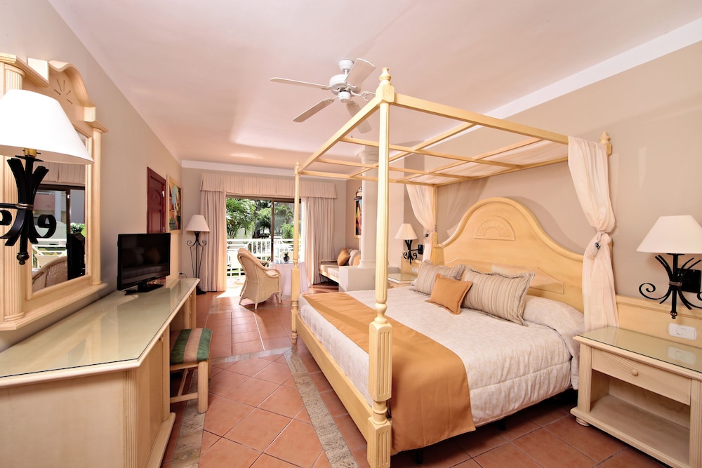 Bahia Principe Escape Aquamarine - Adults Only 22/72