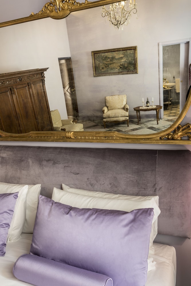 Navona Grand Suite 28/50