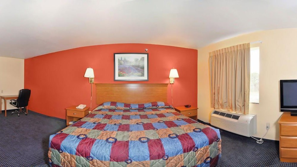 Econo Lodge Inn and Suites Pritchard Road North Little Rock 16/45