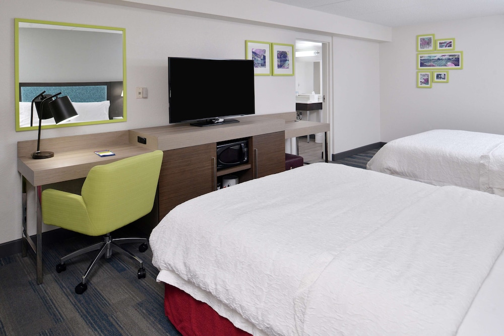 Hampton Inn Greenville, AL 20/42